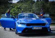 Dirkaška lekcija: Verstappen za volanom Mustanga GTD